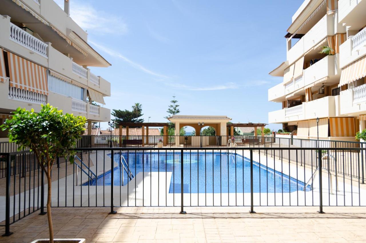 Wintowinrentals Pool, Sunny Side & Free Parking. Torre de Benagalbon Extérieur photo